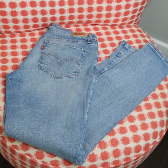 LEVIS  STRAUSS 524 SKINNY Size 9  Faded 29 Waist 32 Length women Jeans  Stretch - Picture 2 of 16